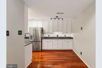 3808 Green Ridge Court #302, Fairfax, VA 22033 - Photo 18