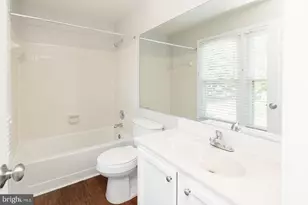 5244 Stoney Branch Ct, Centreville, VA 20120 - Photo 24