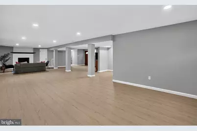 7018 Jube Court, Alexandria, VA 22307 - Photo 32
