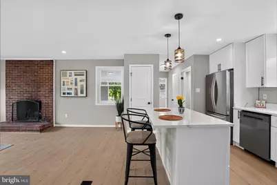 7018 Jube Court, Alexandria, VA 22307 - Photo 12