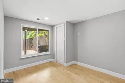 11092 Saffold Way, Reston, VA 20190 - Photo 12
