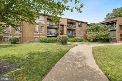 541 Florida Avenue #T4, Herndon, VA 20170 - Photo 2