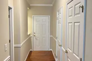 4320 Cannon Ridge Ct, Fairfax, VA 22033 - Photo 4