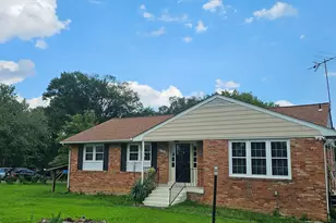 5109 Ox Rd, Fairfax, VA 22030 - Photo 2