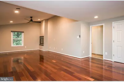 9627 Locust Hill Drive, Great Falls, VA 22066 - Photo 26