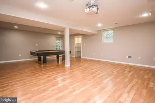 9627 Locust Hill Dr, Great Falls, VA 22066 - Photo 48