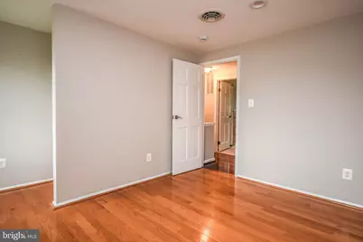 9627 Locust Hill Drive, Great Falls, VA 22066 - Photo 38