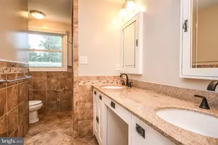 9627 Locust Hill Dr, Great Falls, VA 22066 - Photo 44