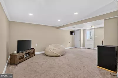 5811 Ottawa Road, Centreville, VA 20120 - Photo 18