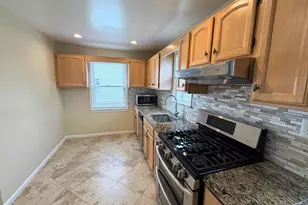 6825 Westmoreland Rd, Falls Church, VA 22042 - Photo 18