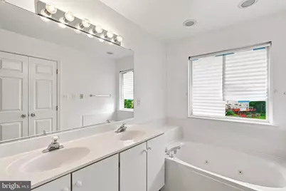 6147 Early Autumn Drive, Centreville, VA 20120 - Photo 24