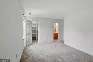 10208 Ashbrooke Ct, Oakton, VA 22124 - Photo 18