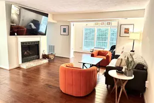 7676 Willow Point Dr, Falls Church, VA 22042 - Photo 8