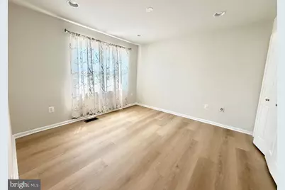 13767 Marsden Court, Chantilly, VA 20151 - Photo 12