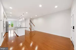 9251 Wood Violet Ct, Fairfax, VA 22031 - Photo 6