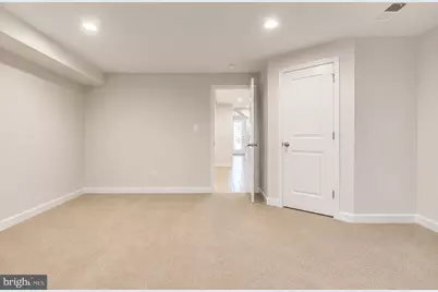 9251 Wood Violet Court, Fairfax, VA 22031 - Photo 16