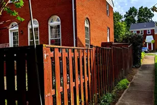 8069 Powderbrook Ln, Springfield, VA 22153 - Photo 6