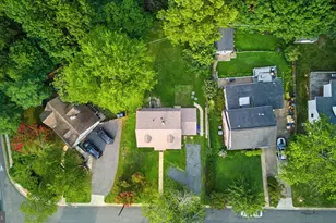6711 Swarthmore Dr, Alexandria, VA 22307 - Photo 50