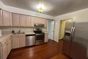 3738 Persimmon Cir, Fairfax, VA 22031 - Photo 8