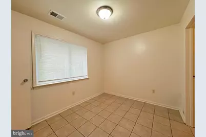 4657 Logsdon Drive, Annandale, VA 22003 - Photo 4