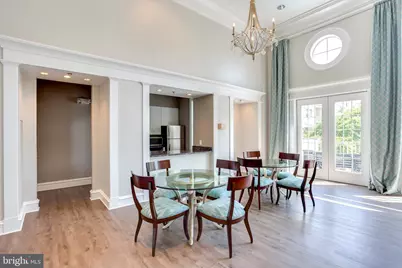1645 International #221, West McLean, VA 22102 - Photo 4