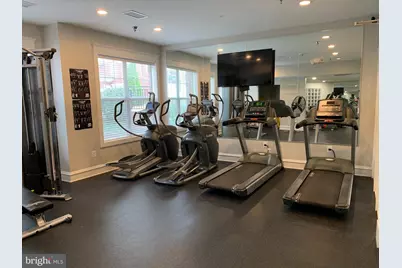 1645 International #221, West McLean, VA 22102 - Photo 8
