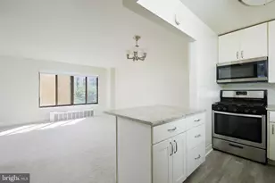3100 S Manchester St, Falls Church, VA 22046 - Photo 6