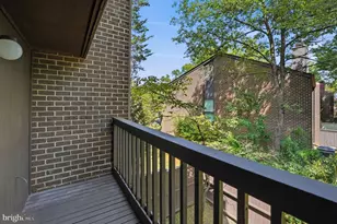 2017 Wethersfield Ct, Reston, VA 20191 - Photo 50