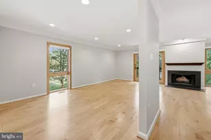 2017 Wethersfield Ct, Reston, VA 20191 - Photo 12