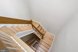 2017 Wethersfield Ct, Reston, VA 20191 - Photo 20