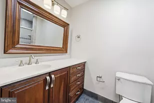 2017 Wethersfield Ct, Reston, VA 20191 - Photo 28