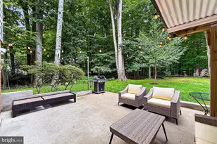 11033 Clara Barton Dr, Fairfax Station, VA 22039 - Photo 50