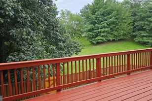 6852 Drifton Ct, Centreville, VA 20121 - Photo 12