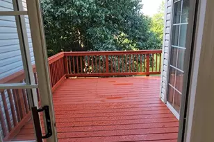 6852 Drifton Ct, Centreville, VA 20121 - Photo 10
