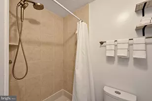 7428 Golden Horseshoe Ct, Springfield, VA 22153 - Photo 30
