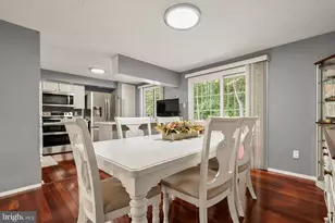 7428 Golden Horseshoe Ct, Springfield, VA 22153 - Photo 14