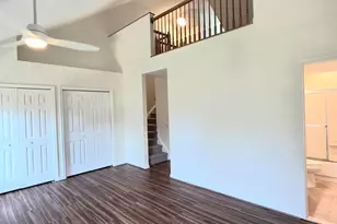 6008 Raina Dr, Centreville, VA 20120 - Photo 12