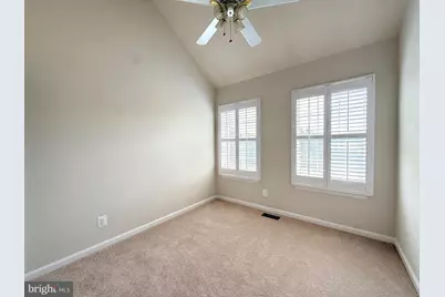 2525 James Madison Circle, Herndon, VA 20171 - Photo 24