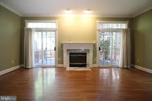 6032 Kelsey Ct, Falls Church, VA 22044 - Photo 4