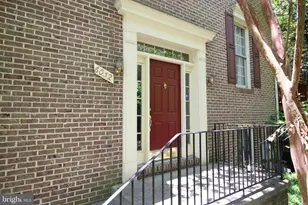 6032 Kelsey Ct, Falls Church, VA 22044 - Photo 2