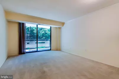 1808 Old Meadow Road #404, McLean, VA 22102 - Photo 2