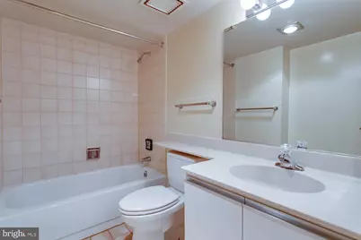 1808 Old Meadow Road #404, McLean, VA 22102 - Photo 18