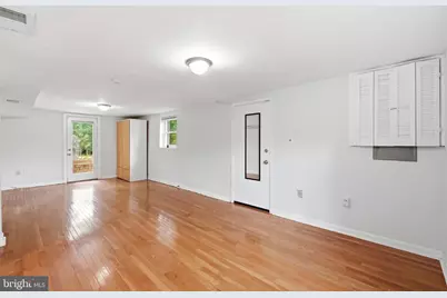 7545 Axton Street, Springfield, VA 22151 - Photo 4