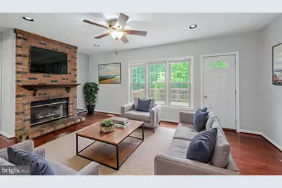 4749 Gainsborough Drive, Fairfax, VA 22032 - Photo 6