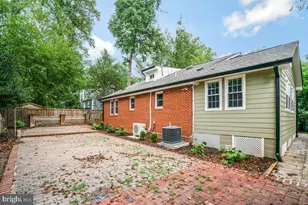 7318 Poplar Ct, Falls Church, VA 22042 - Photo 36
