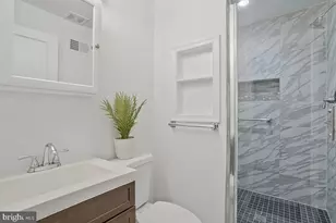 7318 Poplar Ct, Falls Church, VA 22042 - Photo 26