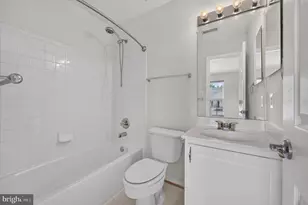 5902 Ians Way, Alexandria, VA 22315 - Photo 24