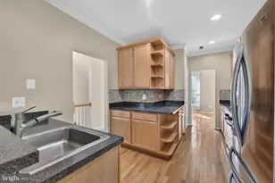 5902 Ians Way, Alexandria, VA 22315 - Photo 10