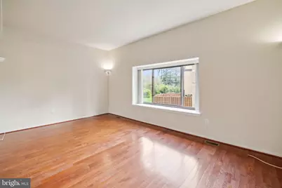 2832 Jermantown Road #49, Oakton, VA 22124 - Photo 10