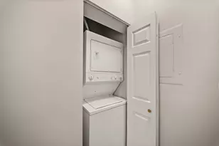1855 Stratford Park Pl, Reston, VA 20190 - Photo 14